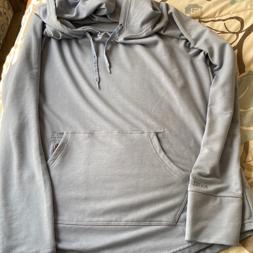 Womens Marmot pull over hoodie XL